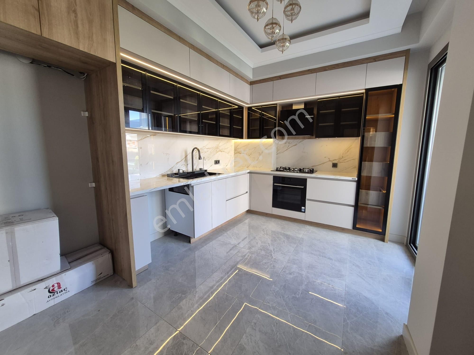 Sabri Pınarbaşı'dan Güre'de Satılık Müstakil Havuzlu Sıfır Villa - Görsel 11