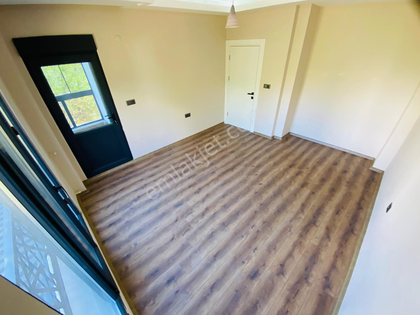 Akçay Da 4+1 Müstakil Kendine Ait Bahçe Alanlı Satılık Sıfır Tripleks Villa - Görsel 20