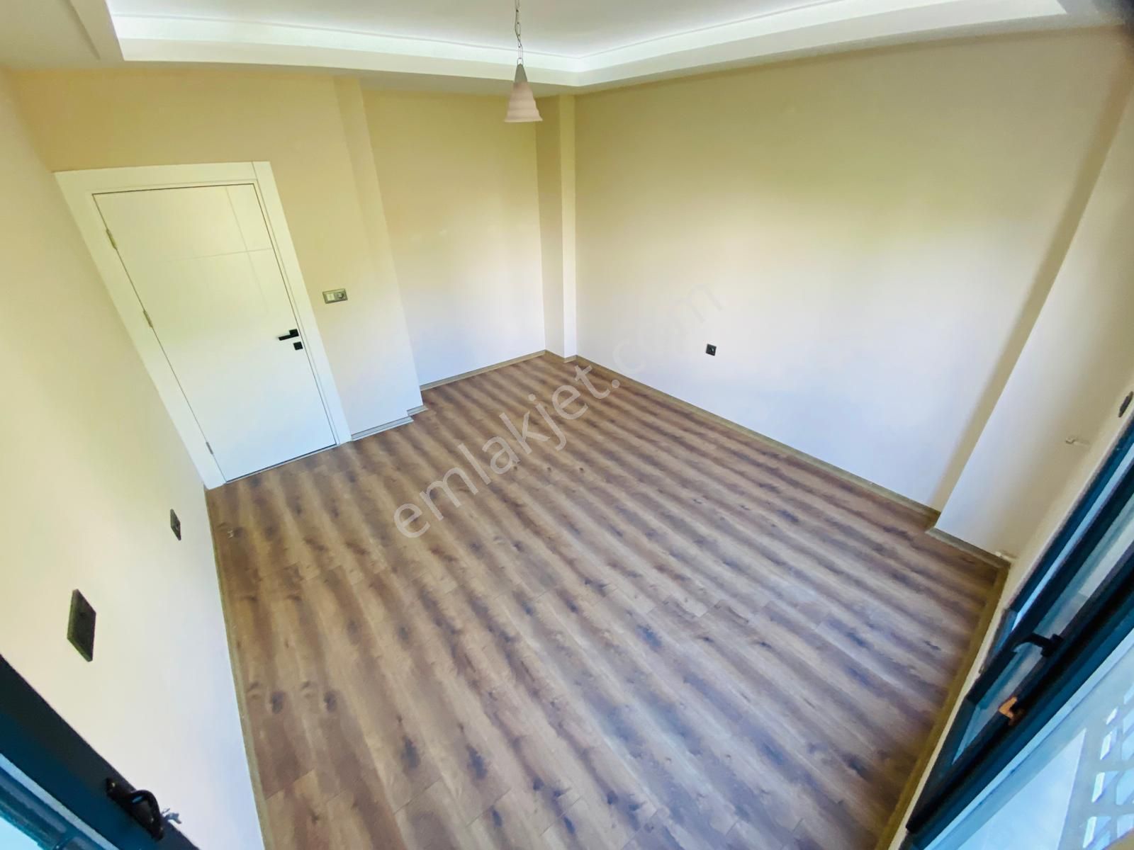 Akçay Da 4+1 Müstakil Kendine Ait Bahçe Alanlı Satılık Sıfır Tripleks Villa - Görsel 19