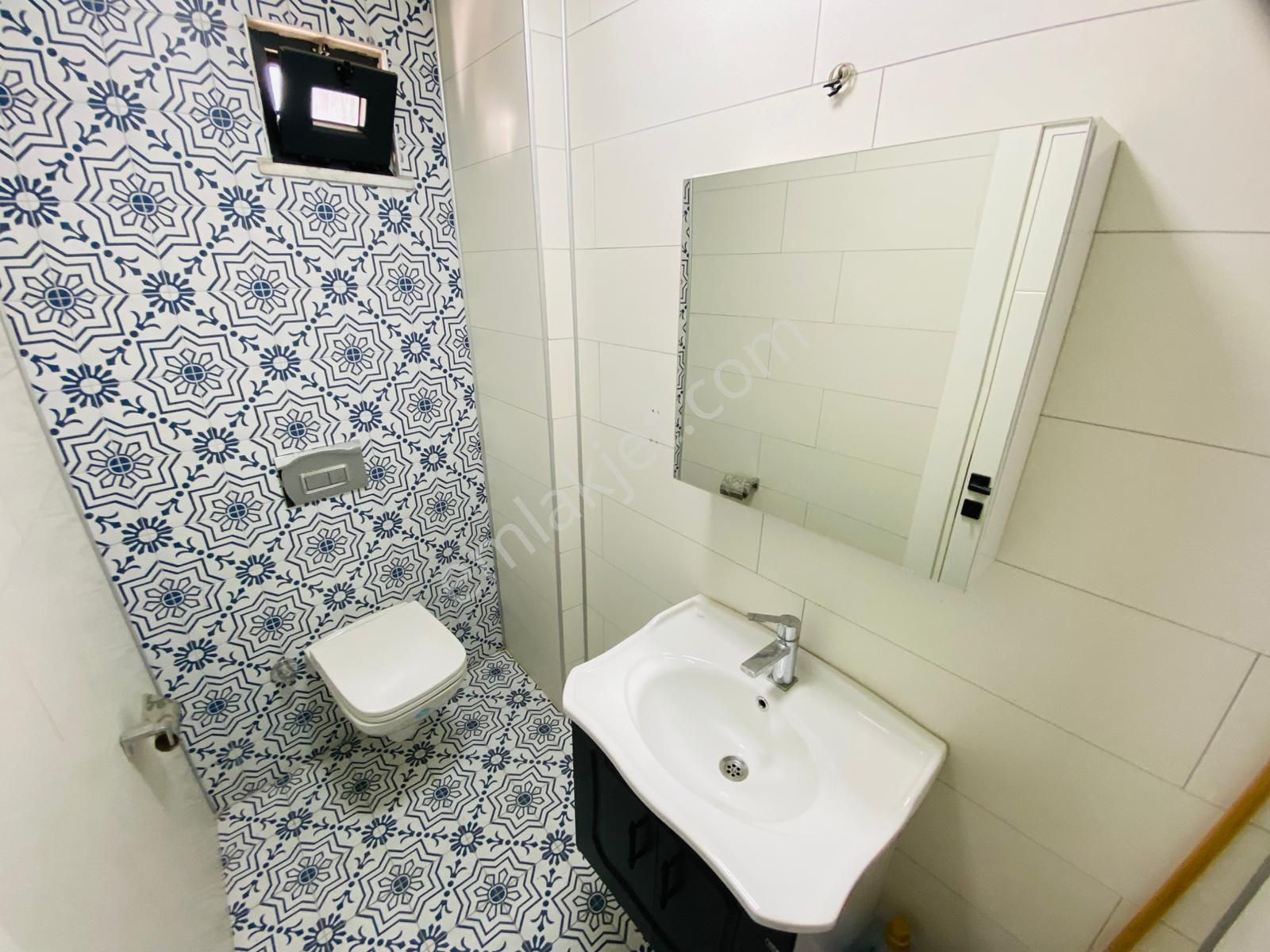 Akçay Da 4+1 Müstakil Kendine Ait Bahçe Alanlı Satılık Sıfır Tripleks Villa - Görsel 3