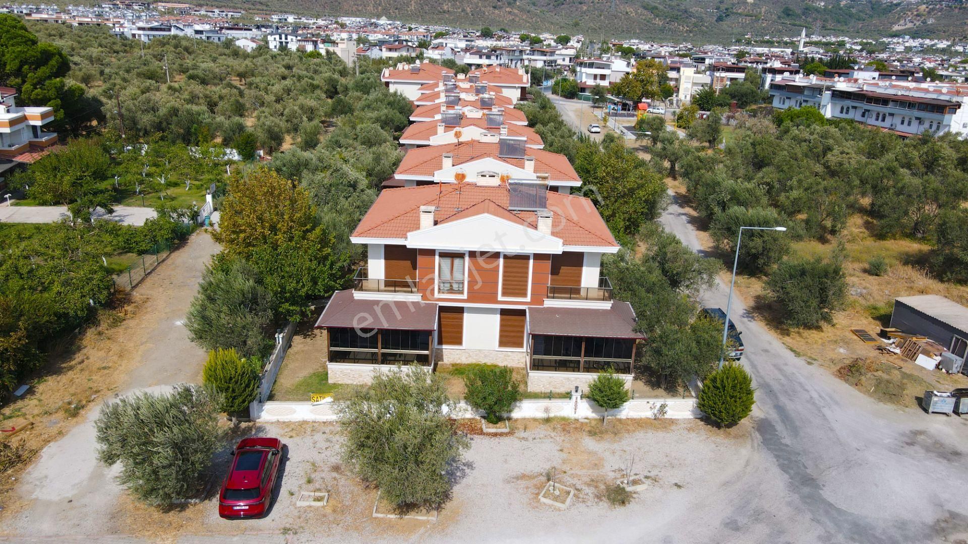 Güre'de Denize 100 Metre 4 Adet 3+1 Lüks Villa Satışta - Görsel 2