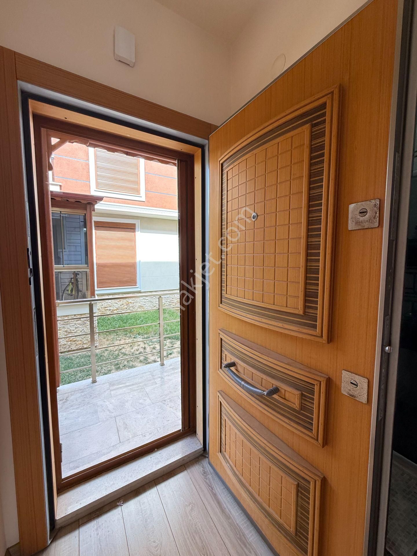 Güre'de Denize 100 Metre 4 Adet 3+1 Lüks Villa Satışta - Görsel 30