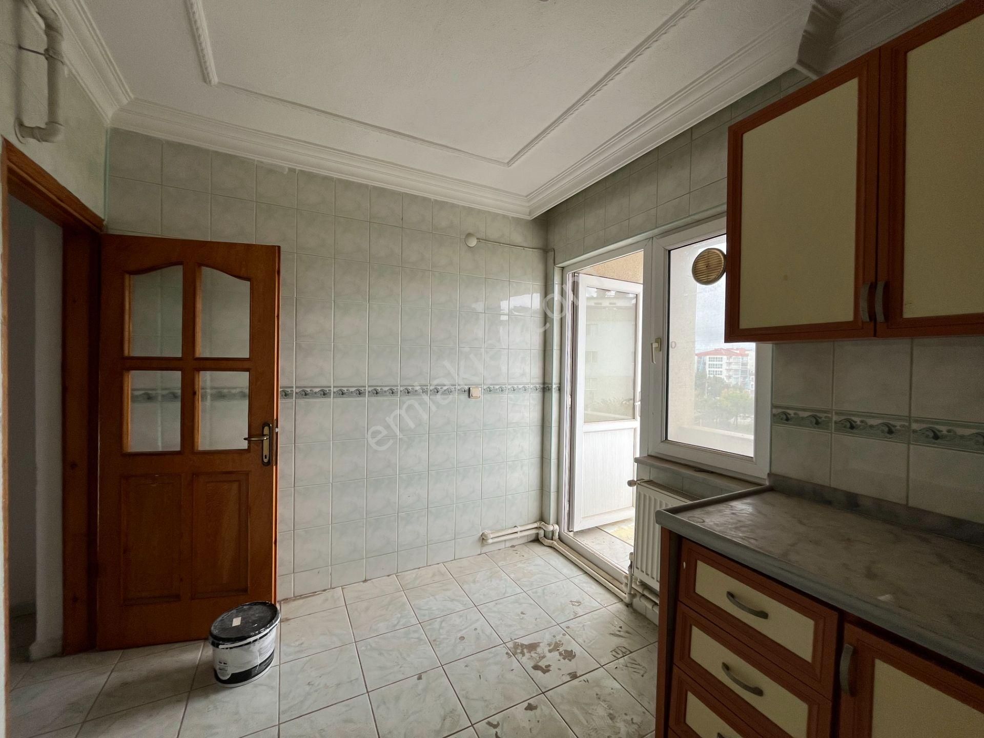 Çanakkale Merkez Esenler'de 3+1 Kiralık Daire - Görsel 3