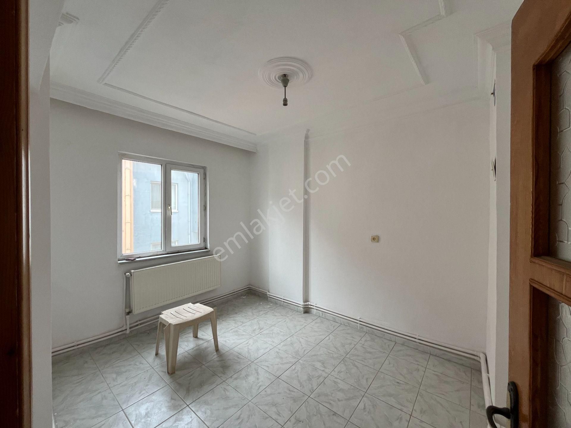 Çanakkale Merkez Esenler'de 3+1 Kiralık Daire - Görsel 12