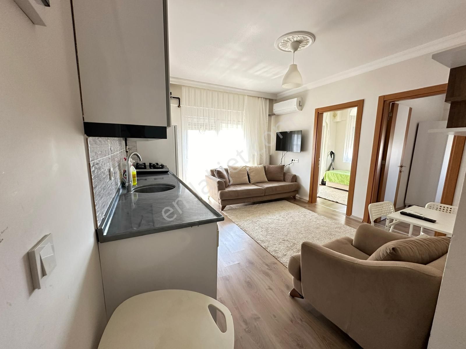 Seyrekte Eşyalı 2+1 Doğalgazlı Kiralık Daire - Görsel 4