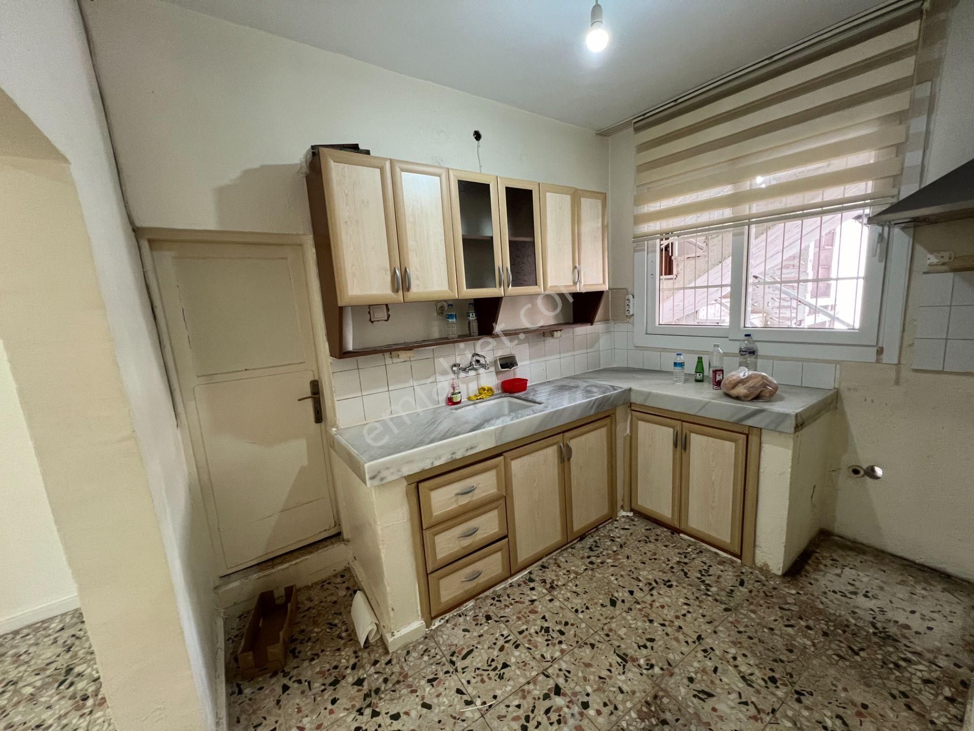 Döşeme Mah Valilik Yakını 3+1 Müstakil Kiralık Ev - Görsel 11
