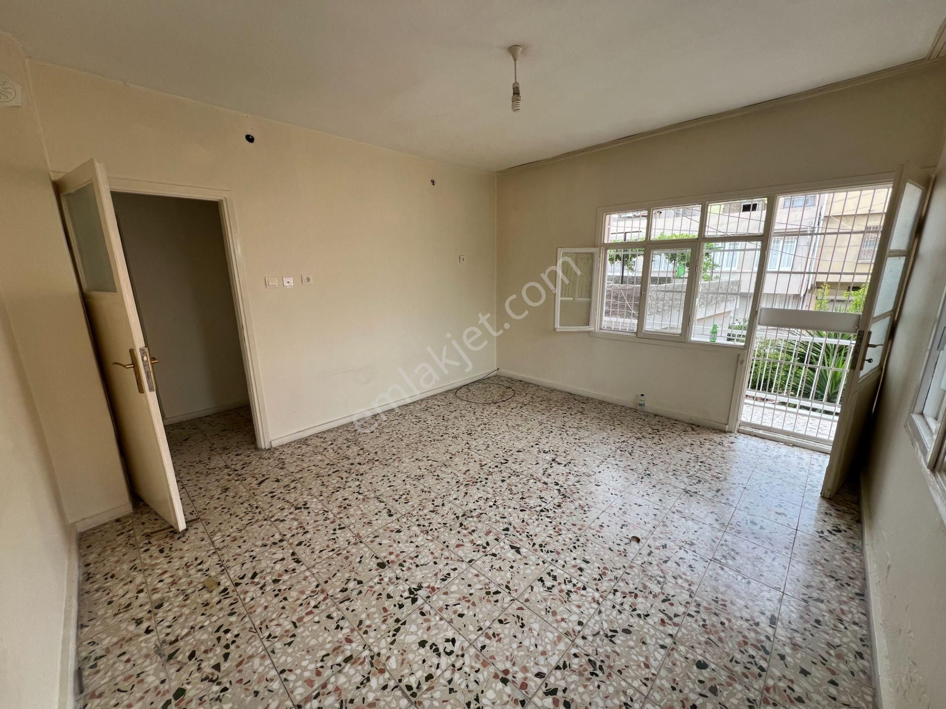 Döşeme Mah Valilik Yakını 3+1 Müstakil Kiralık Ev - Görsel 3