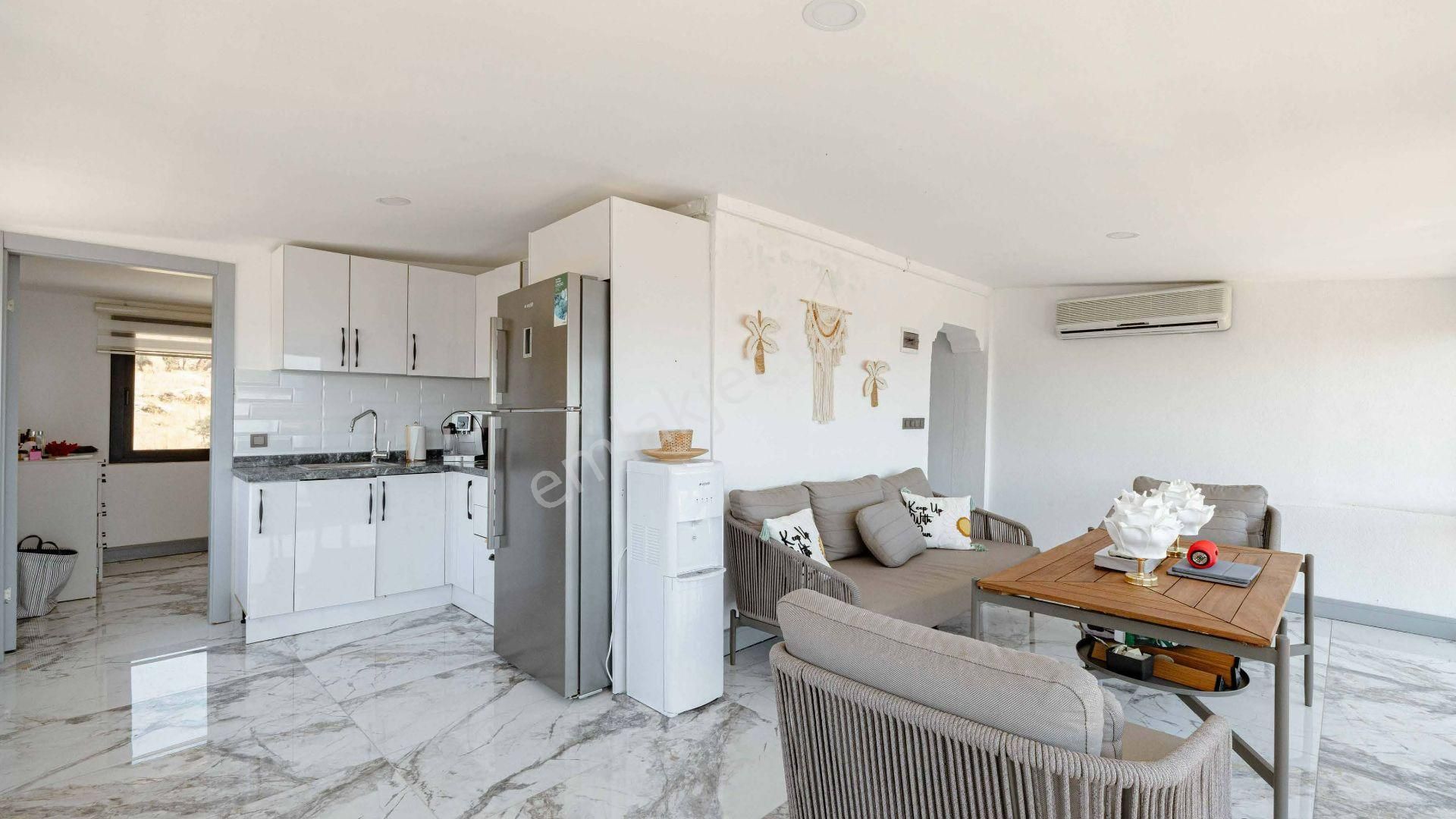 Meteor Beach'e Yürüme Mesafesinde Trıpleks İkiz Müstakil Villa - Görsel 30