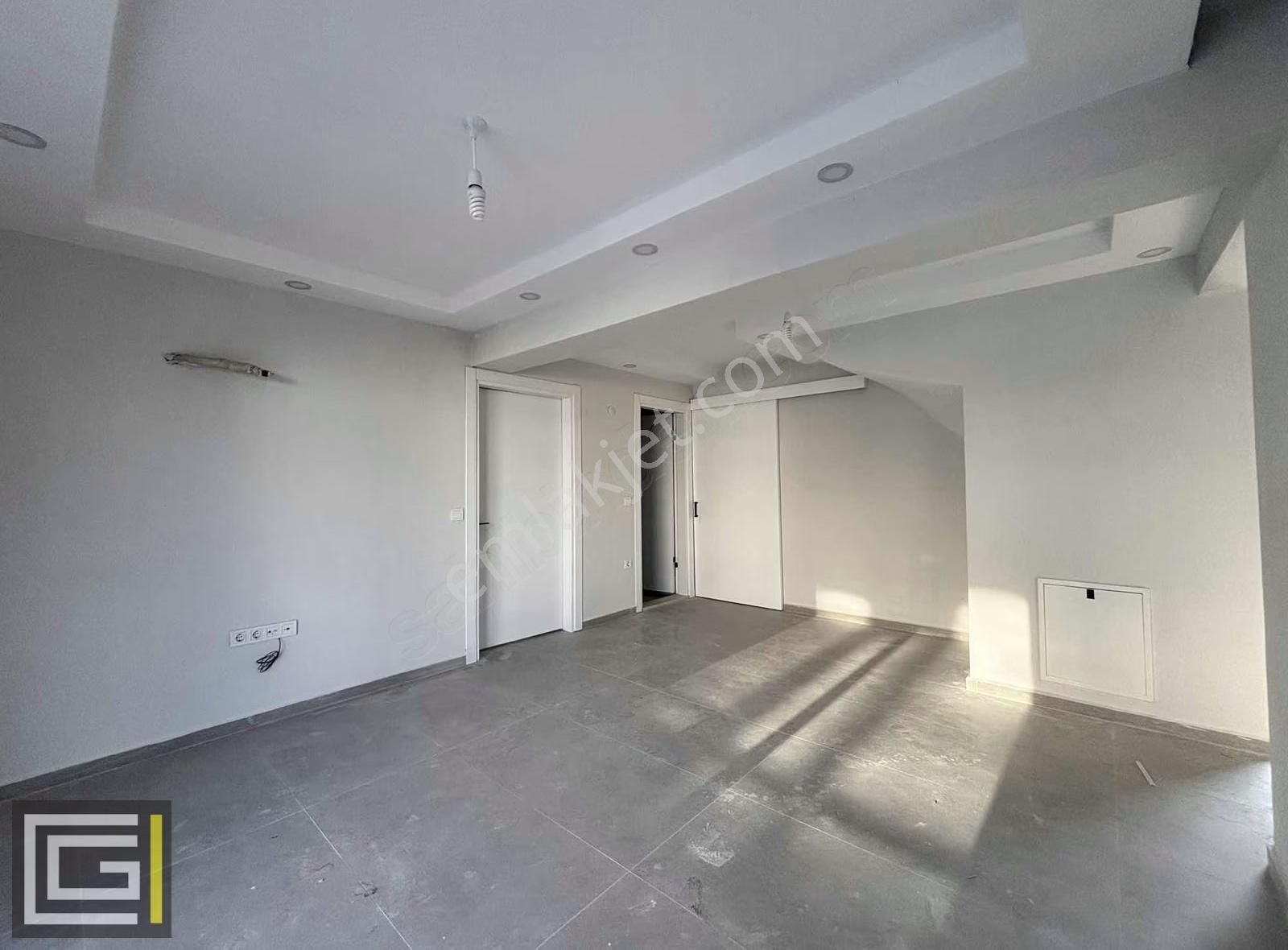 Menteşe Mahallesinde Yeni Yapı 4+1 Çatı Dubleks Satılık Daire - Görsel 2