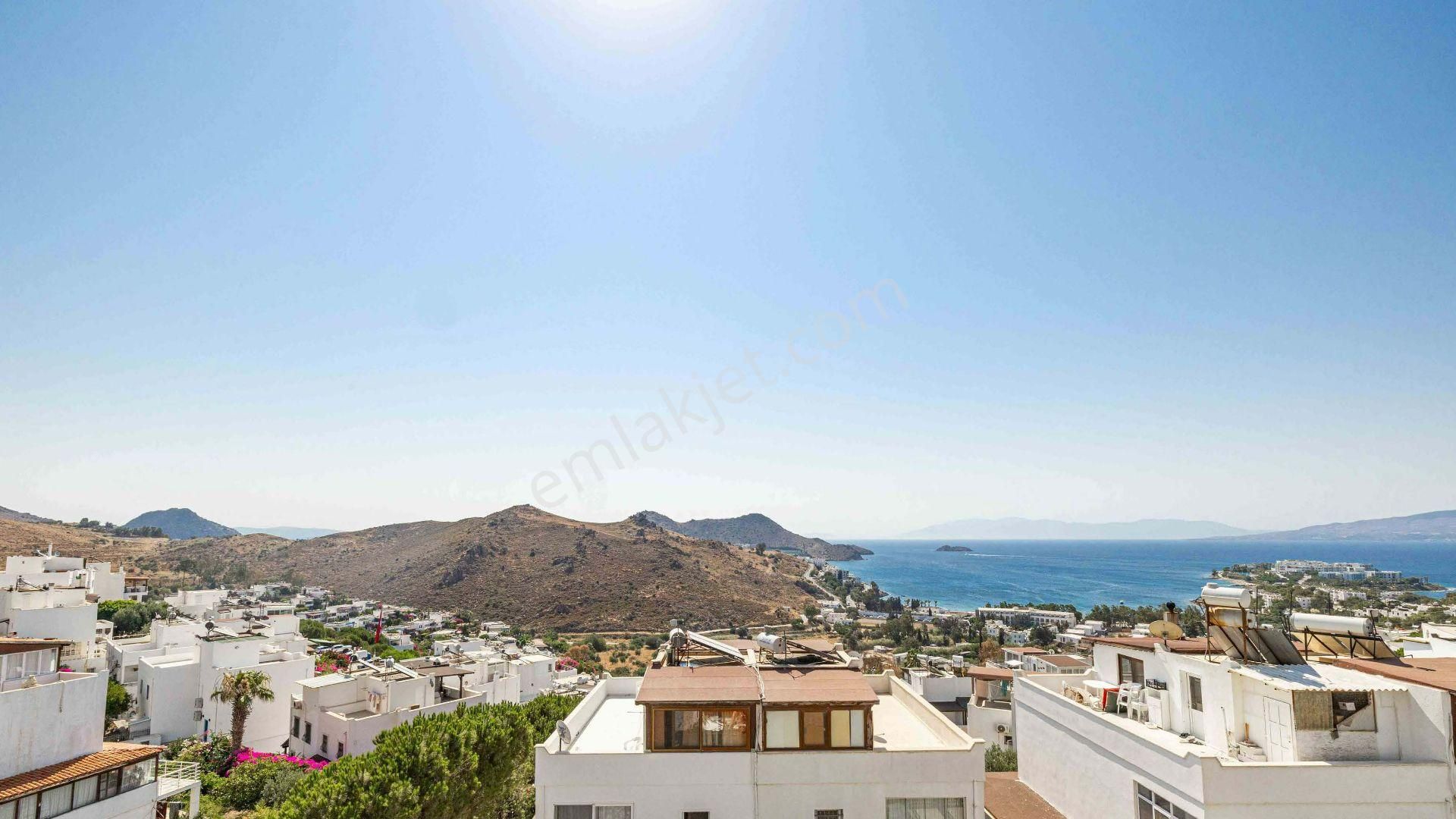 Meteor Beach'e Yürüme Mesafesinde Üst Kat Çatı Dubleks Daire