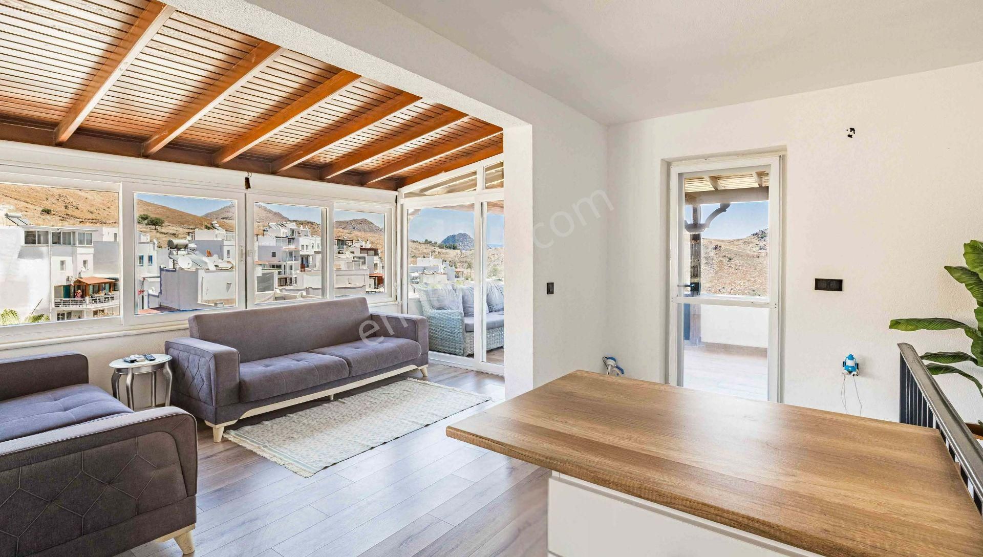 Meteor Beach'e Yürüme Mesafesinde Üst Kat Çatı Dubleks Daire - Görsel 14