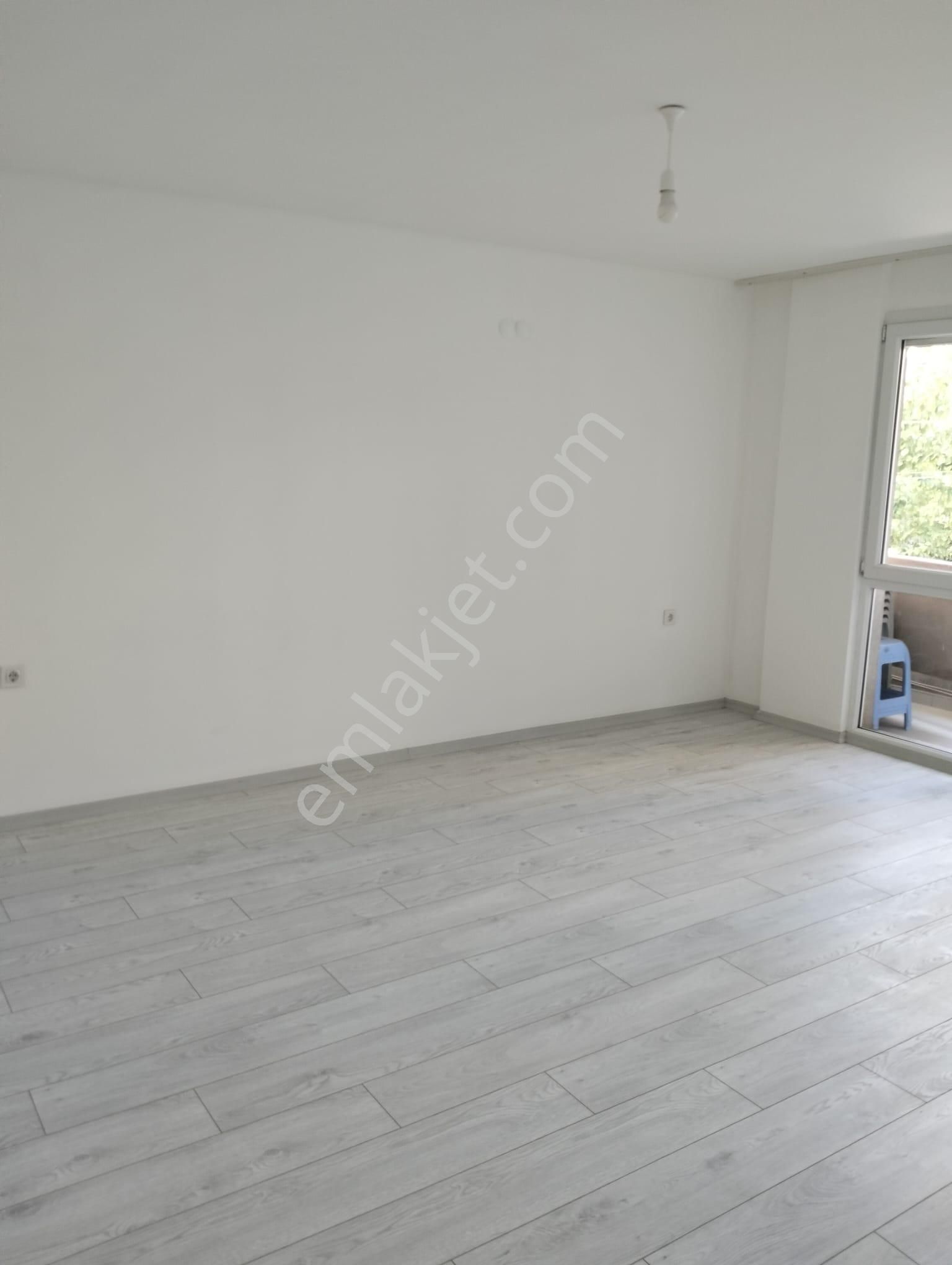 Üçyol Meydana Yürüme Mesafesinde Yayla Gibi 5+1 200 M2 Daire - Görsel 35
