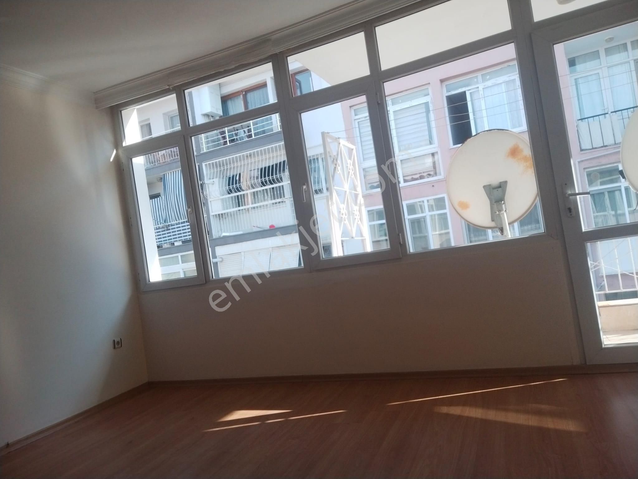 Üçyol Meydana Yürüme Mesafesinde Yayla Gibi 5+1 200 M2 Daire - Görsel 10