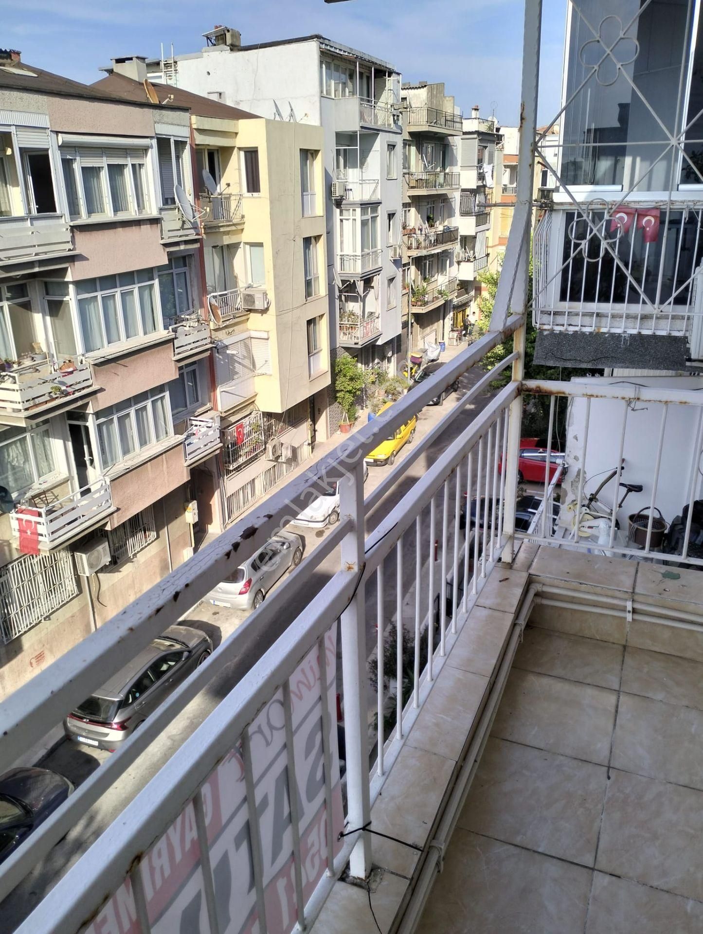 Üçyol Meydana Yürüme Mesafesinde Yayla Gibi 5+1 200 M2 Daire - Görsel 2