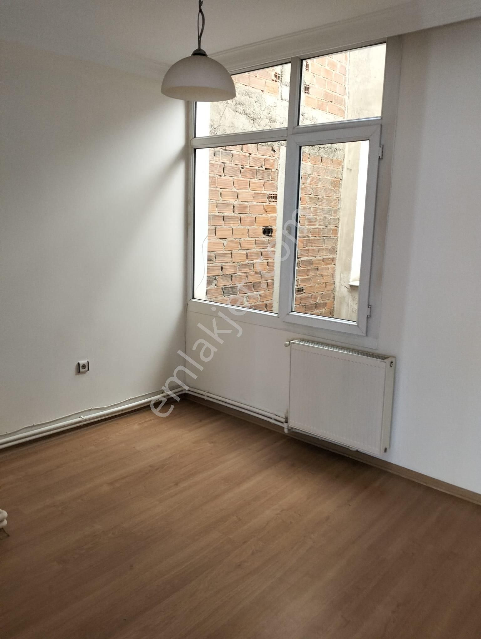 Üçyol Meydana Yürüme Mesafesinde Yayla Gibi 5+1 200 M2 Daire - Görsel 18