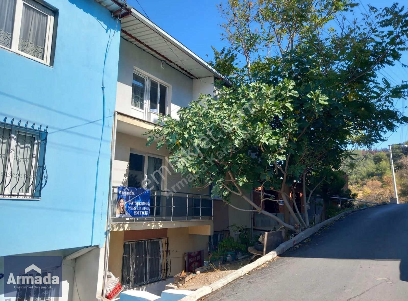 Bornova Çamkulede Satılık Ferah Geniş 2+1 Daire