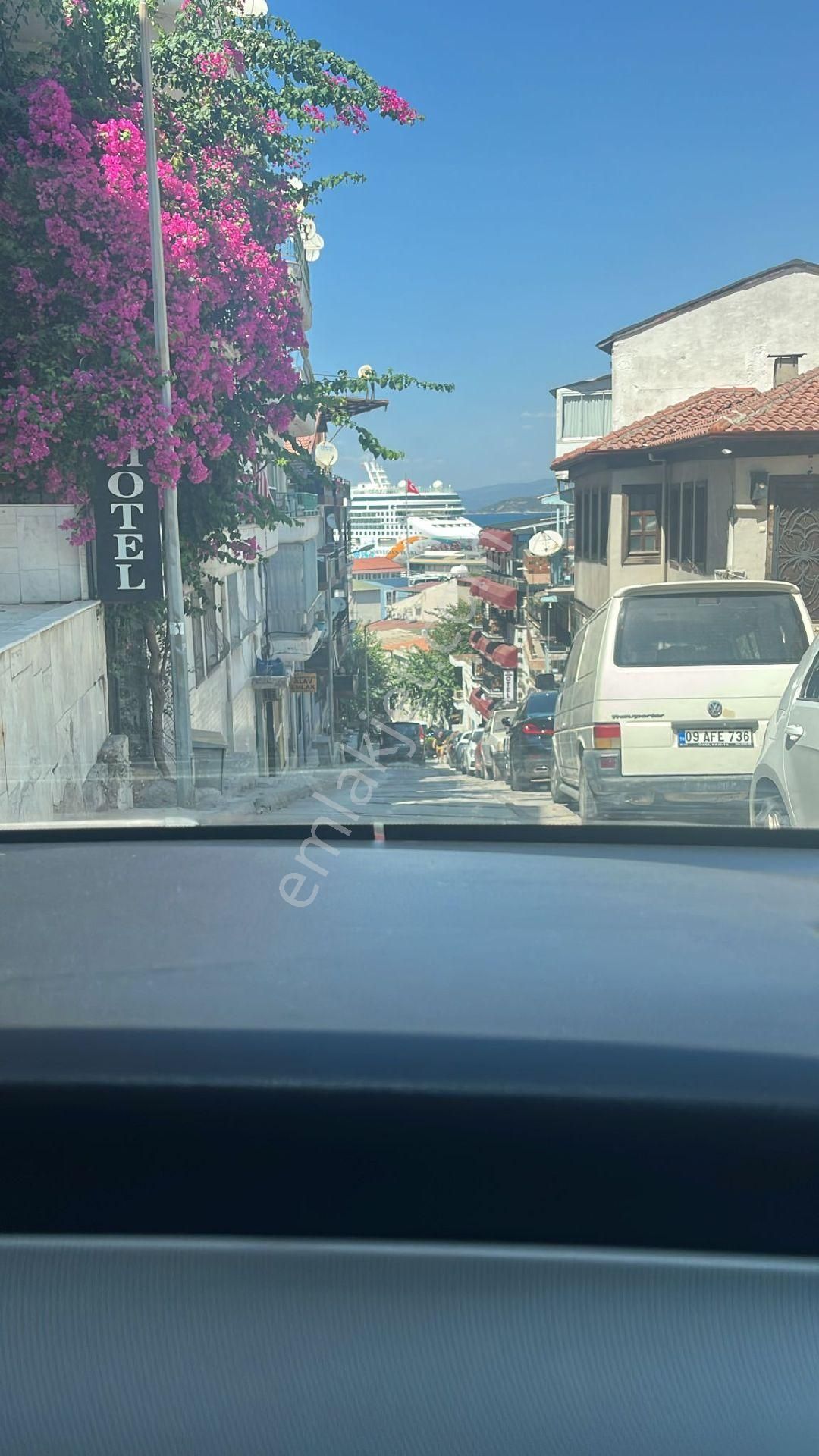 Sahibinden Kuşadası Merkezde Satılık Bina - Görsel 10