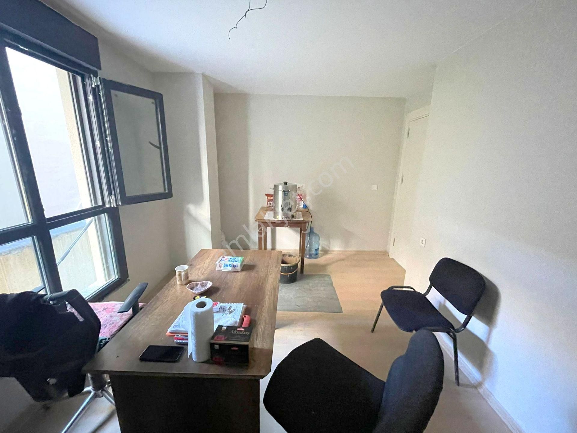 Emlak Dünyasından İdealtepe Koru Parkına Çok Yakın 1+1 55 M2 - Görsel 10