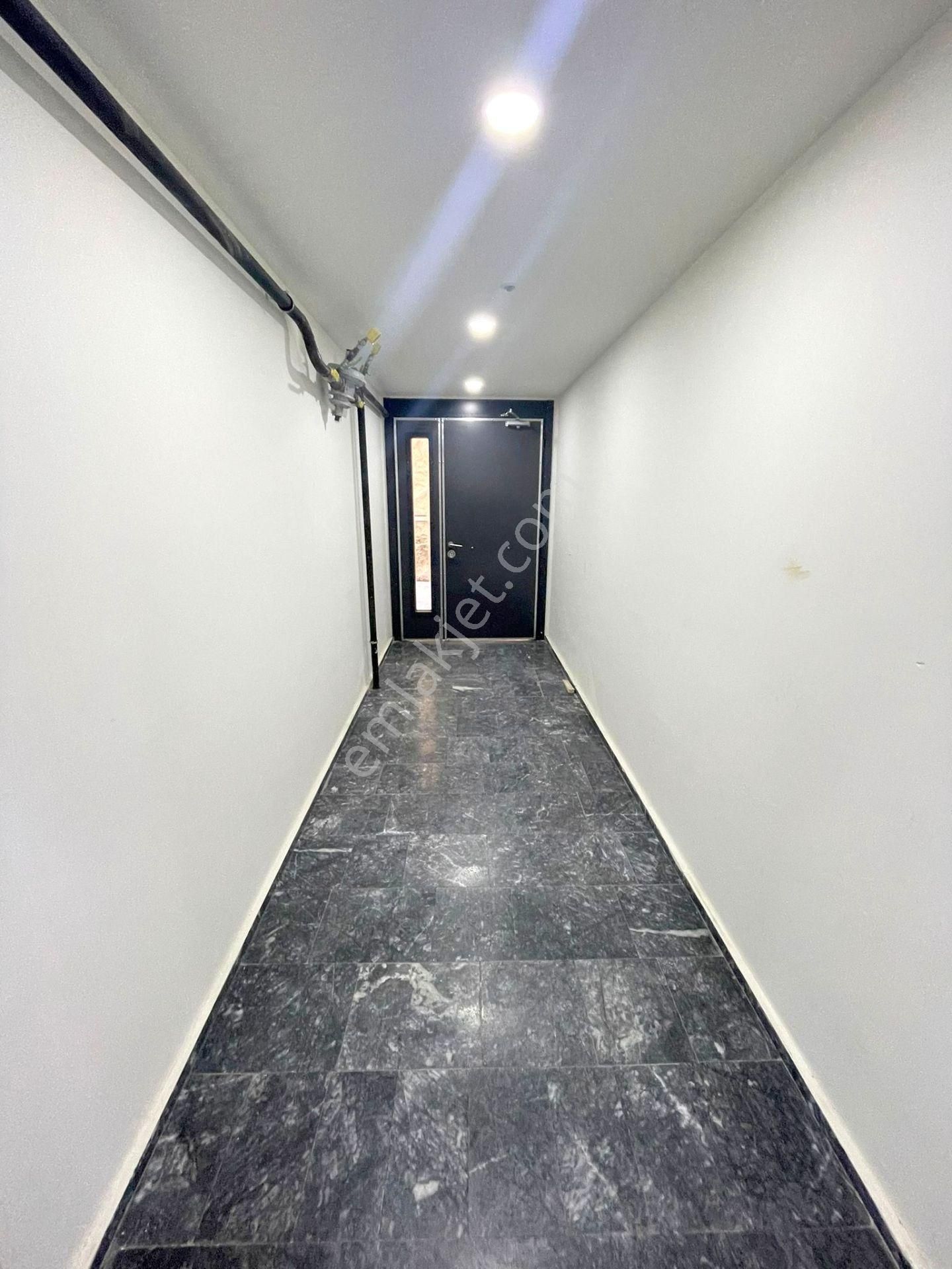 Emlak Dünyasından İdealtepe Koru Parkına Çok Yakın 1+1 55 M2 - Görsel 16