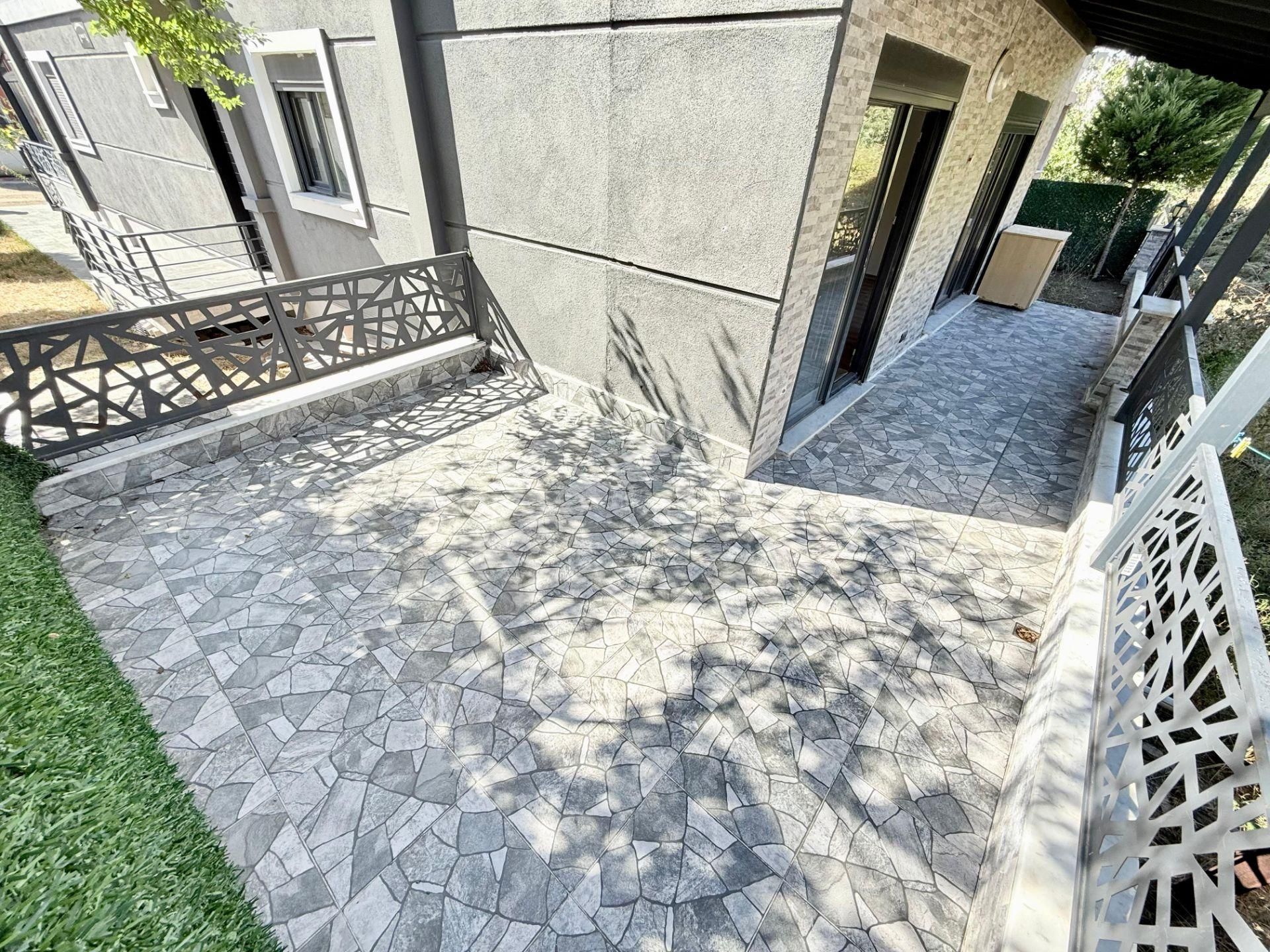 ▶▶akçay Körfez'den Doğa İle İç İçe Geniş Kullanımlı Sıfır Satılık 4+1 Villa - Görsel 33