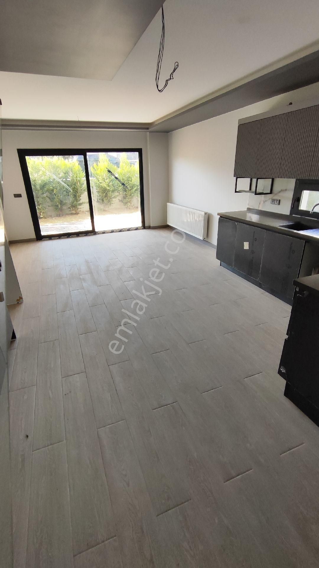 Kuşadası'nda Doğalgazlı 3+1 Bahçe Dubleksi Daire - Görsel 5