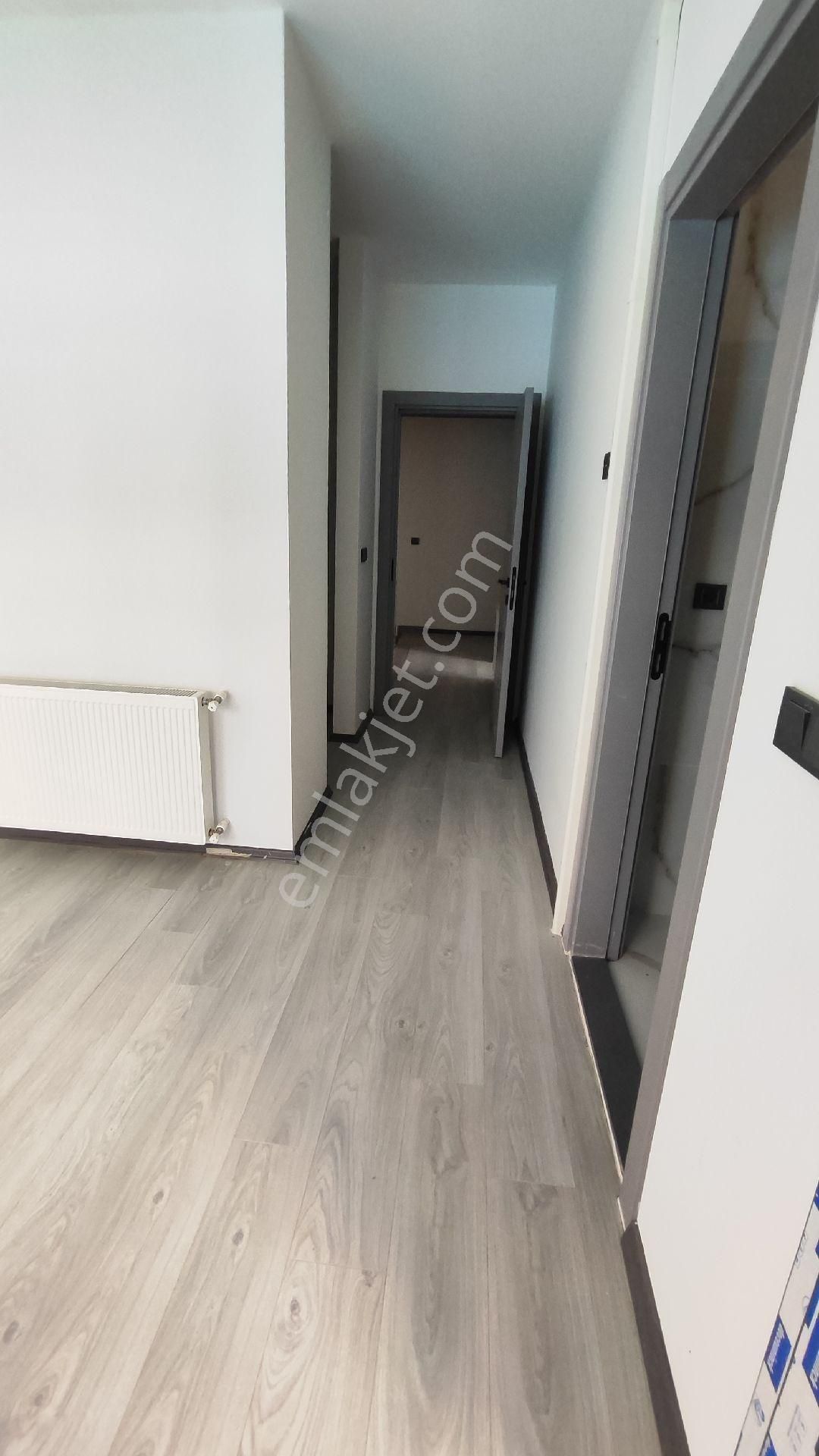 Kuşadası'nda Doğalgazlı 3+1 Bahçe Dubleksi Daire - Görsel 12