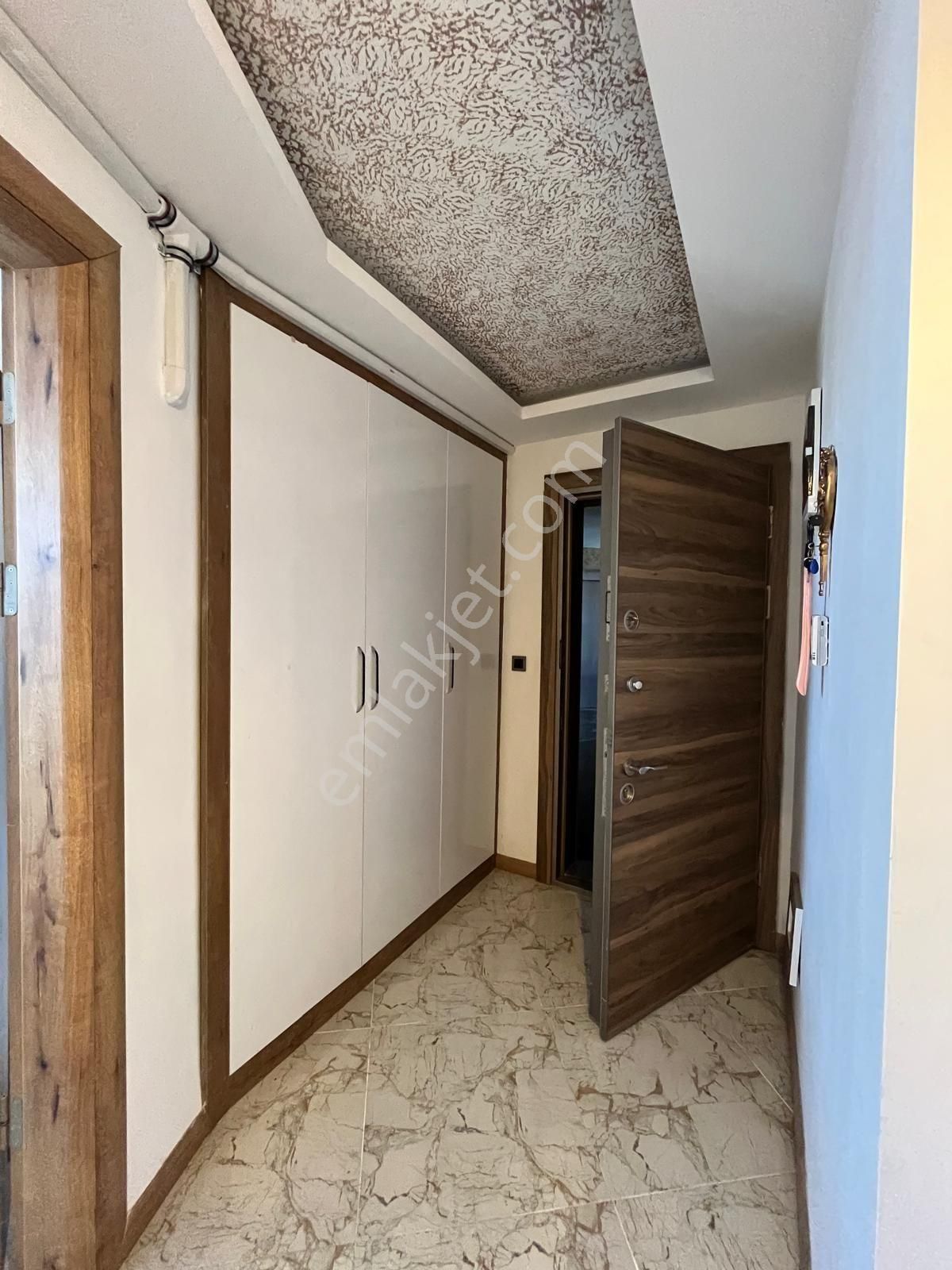 Kuşadası Değirmendere Mevkiinde Konforlu Elit Sitede Havuzlu 2+1 - Görsel 32