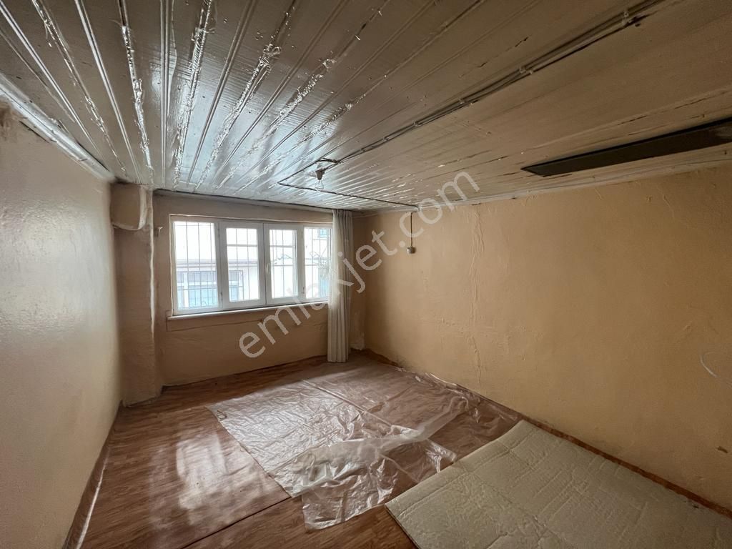 Defterdar Mah. 45m2 Oturumlu 9.50 İmarlı Müstakil Bina - Görsel 17