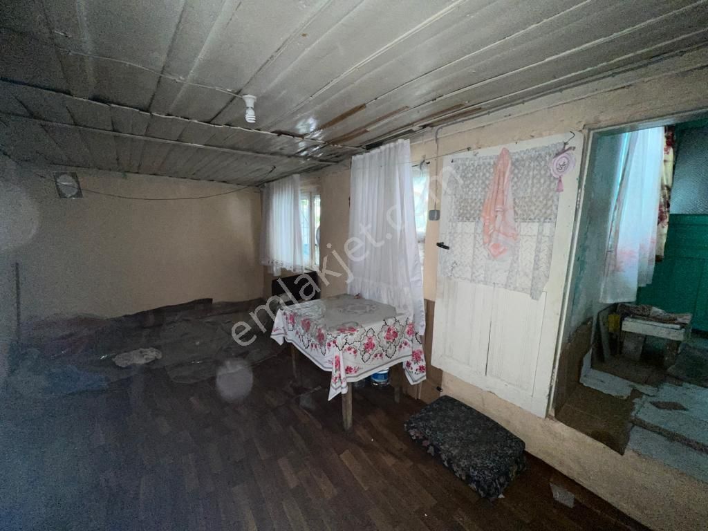 Defterdar Mah. 45m2 Oturumlu 9.50 İmarlı Müstakil Bina - Görsel 10