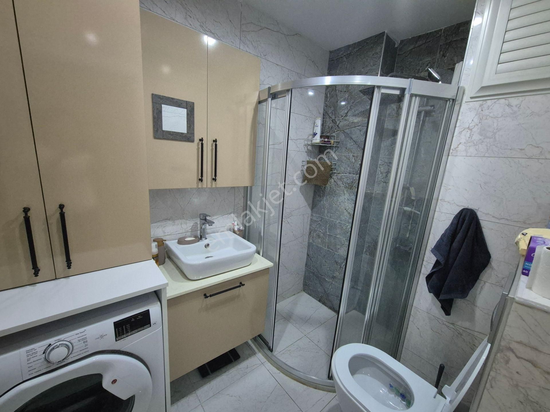 Prestij''den Aydınlıkevler'de Forum Civarı 1+1 Daire - Görsel 14