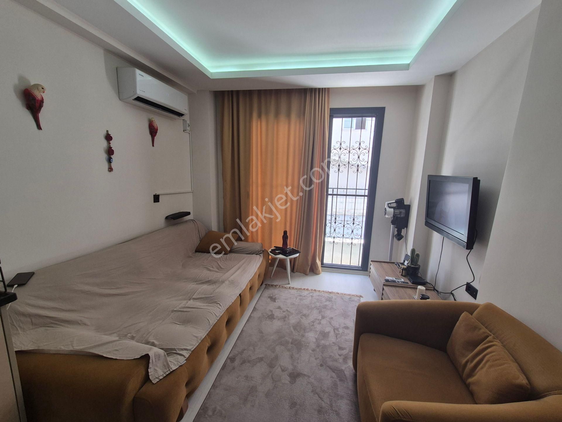 Prestij''den Aydınlıkevler'de Forum Civarı 1+1 Daire - Görsel 9