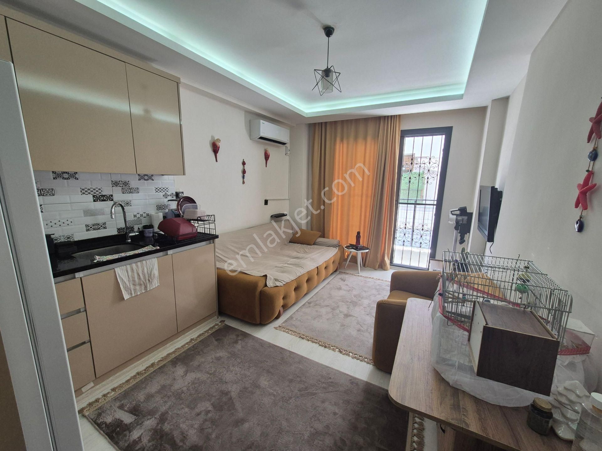 Prestij''den Aydınlıkevler'de Forum Civarı 1+1 Daire