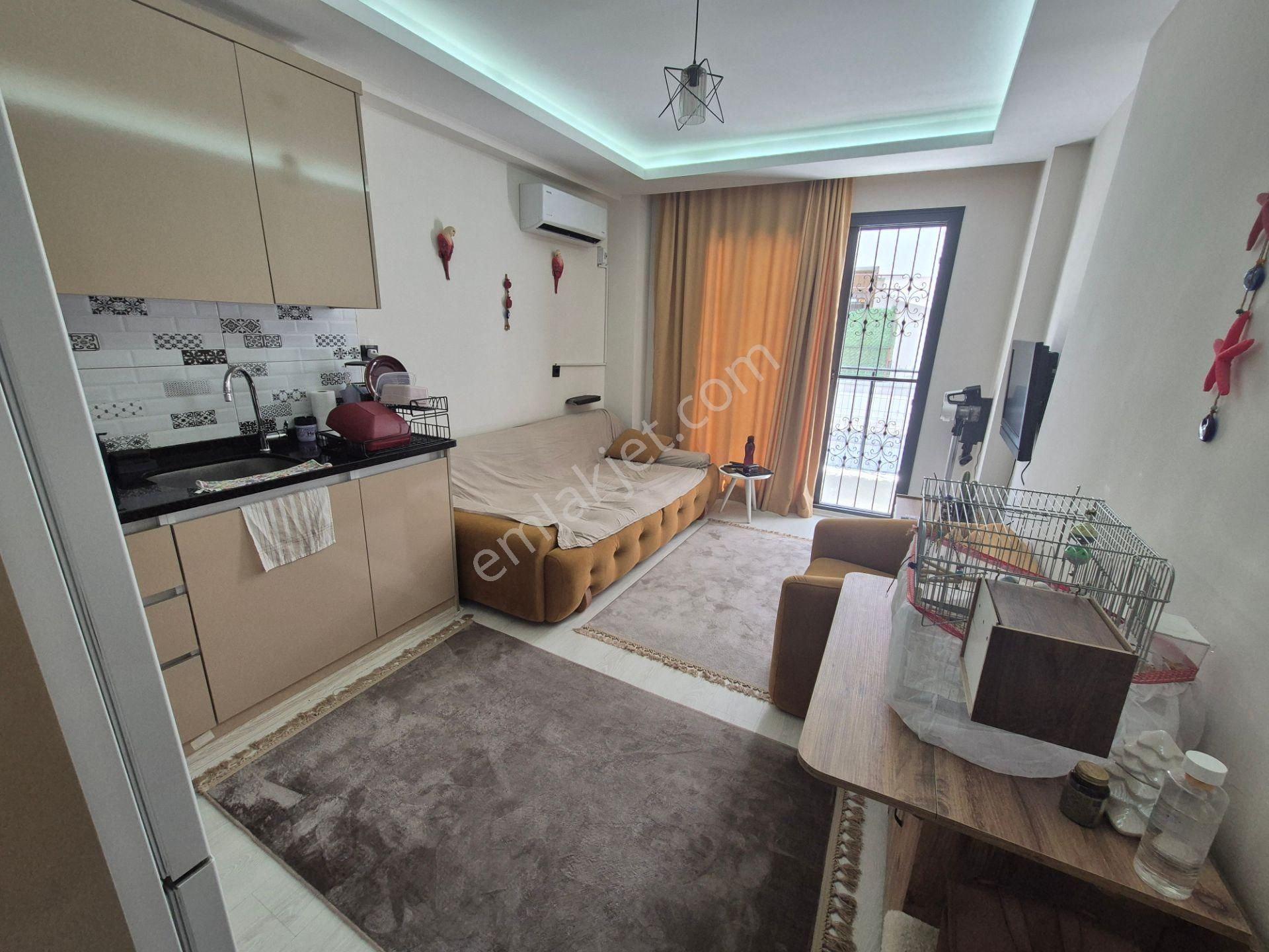 Prestij''den Aydınlıkevler'de Forum Civarı 1+1 Daire - Görsel 3