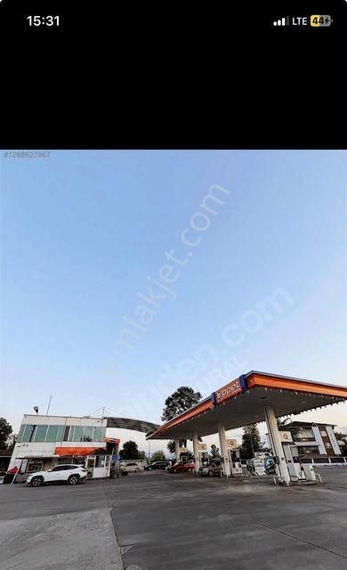 Karadeniz Sahil Yoluna Cephe Akaryakıt İstasyonu