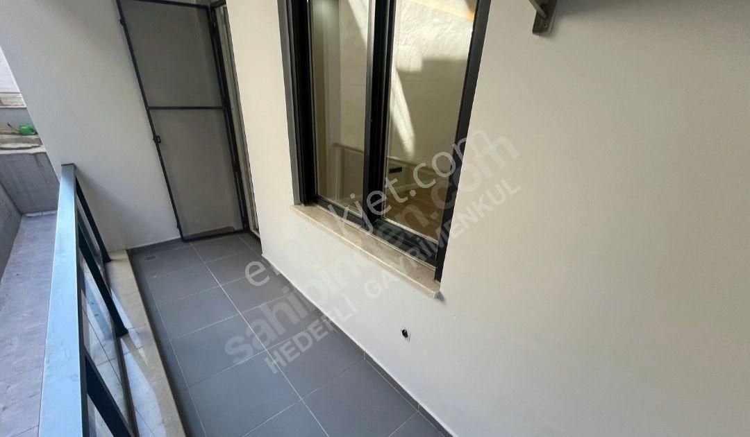 Bostancı Marmaraya Yakın, Ayrı Mutfaklı, Otoparklı, Balkonlu 2+1 - Görsel 6