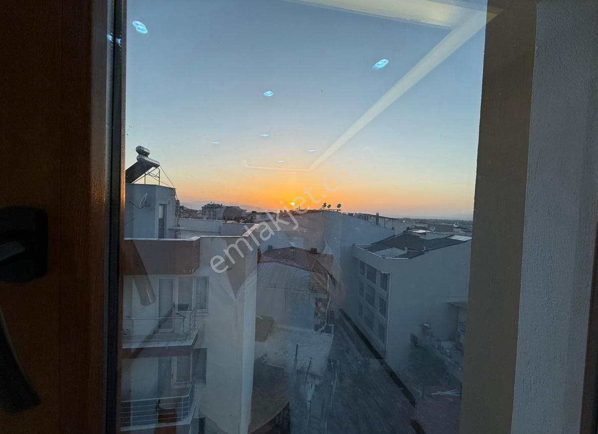 Davutlar Merkezde Sıfır Tek Blok Asansörlü Çift Banyolu 2+1 100m2 Lux - Görsel 8