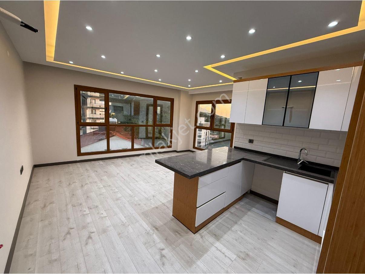 Davutlar Merkezde Sıfır Tek Blok Asansörlü Çift Banyolu 2+1 100m2 Lux - Görsel 24