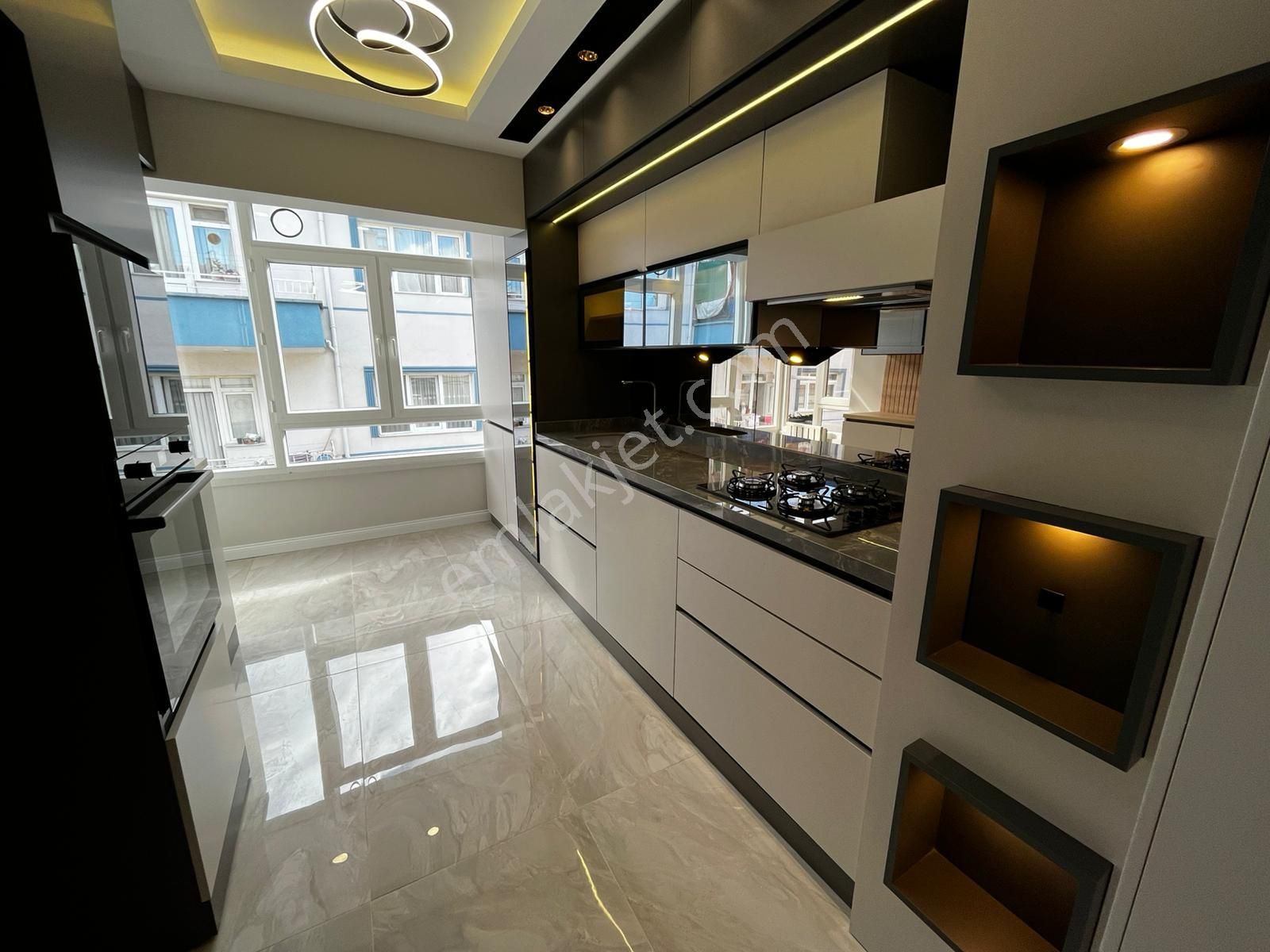 Selçuklu Mh De 3+1 Bağımsız Katta Full Yapılı Daire - Görsel 2