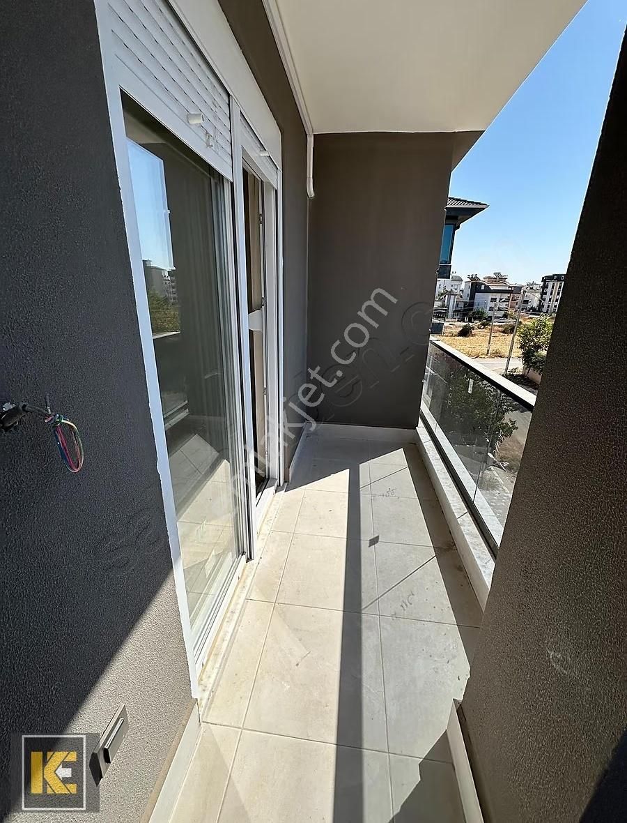 Kaan'dan...bahçeyaka'da 2+1 2. Kat'da Ayrı Mutfak Lüks Daire... - Görsel 9