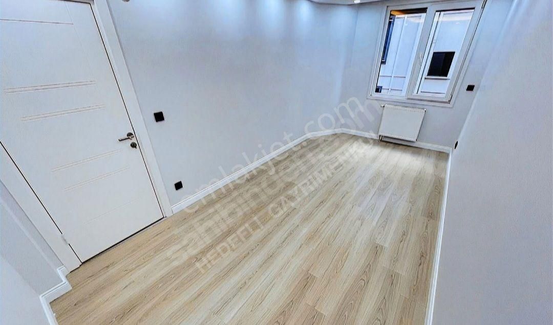 Kuğu Pastanesi Yukarısı 6 Yıllık İskanlı Otoparklı Balkonlu 2+1! - Görsel 13