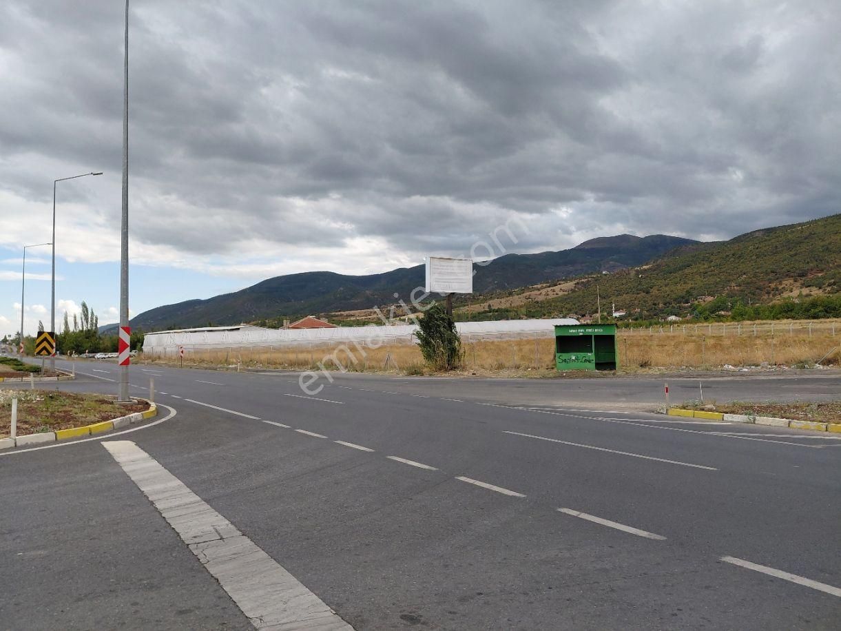 Bizim Emlaktan Saray 8.366 M² Köşe Parsel Elektrik Su İnanılmaz Fırsat !!! - Görsel 14