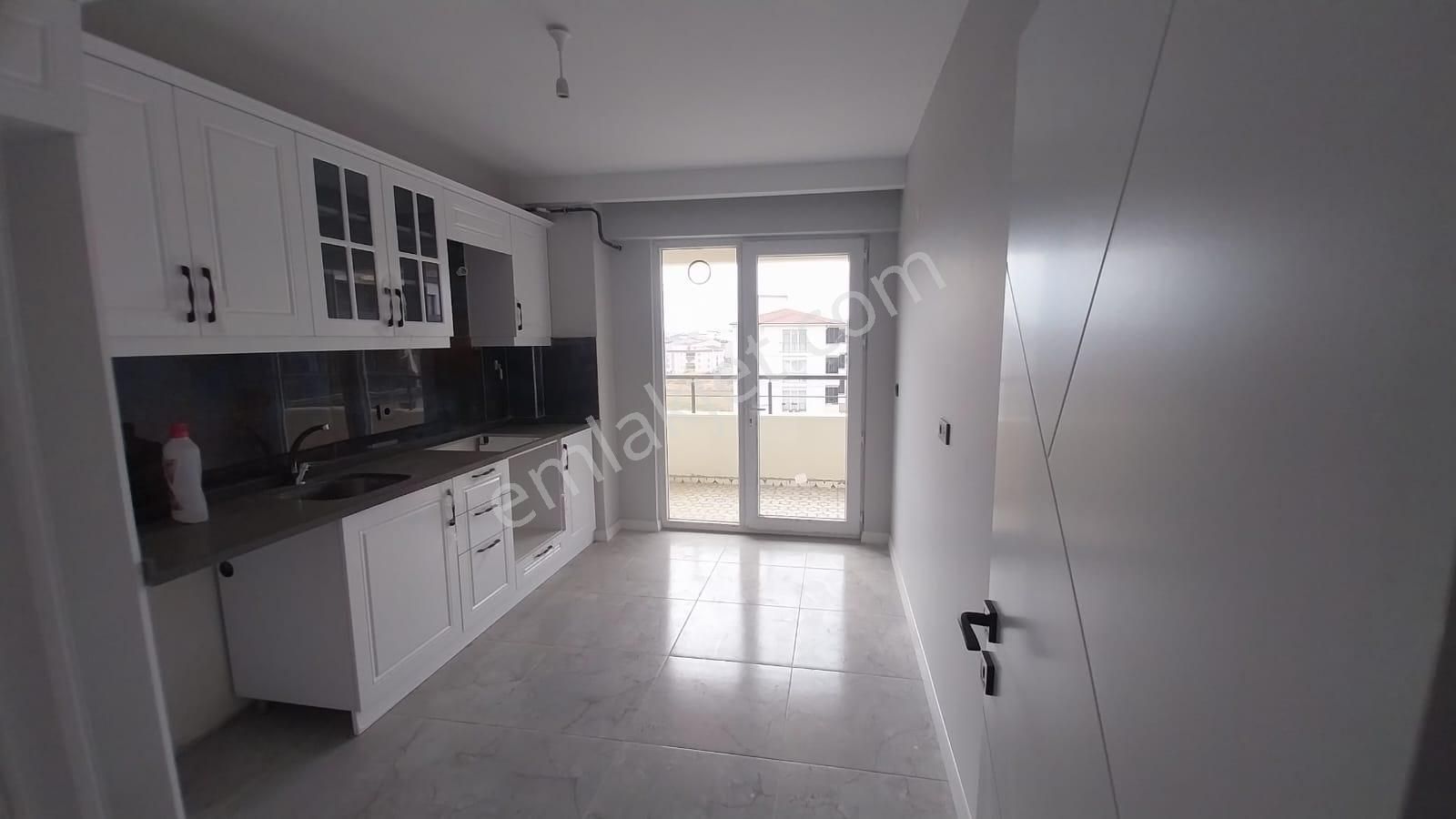 Ekşioğlu 'dan Tekirdağ Süleymanpaşa Zafer Mahallesi Satılık 2+1 Daire - Görsel 2