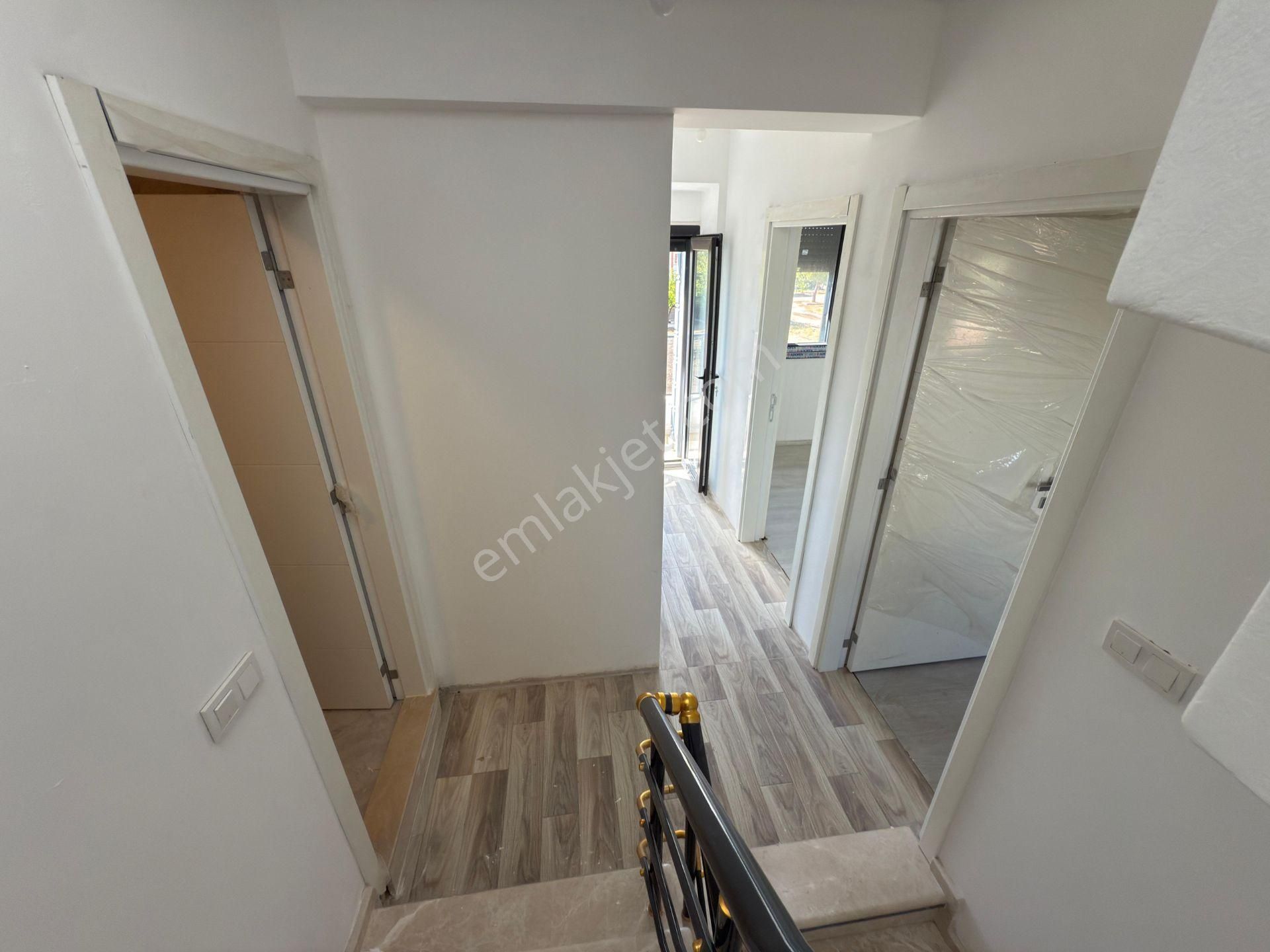 İzmir Dikili Salihleraltında Satılık Sıfır Full 3+1 Villa Yazlık - Görsel 33