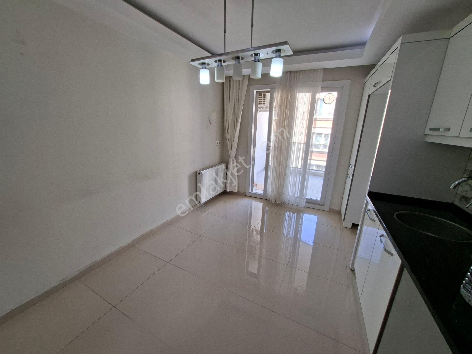 Güneş'ten Şirinyer Metro 5dk 2+1 120m K.mutfak 3.kat Balkon - Görsel 6