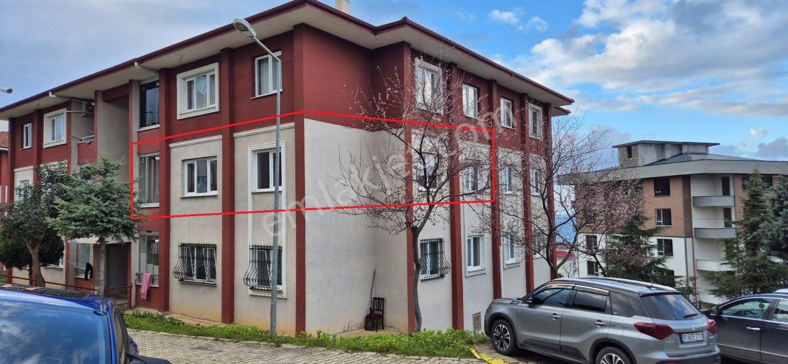 Öztürklergayrimenkulden Trabzon Ortahisarda Satılık Doğalgazlı Daire