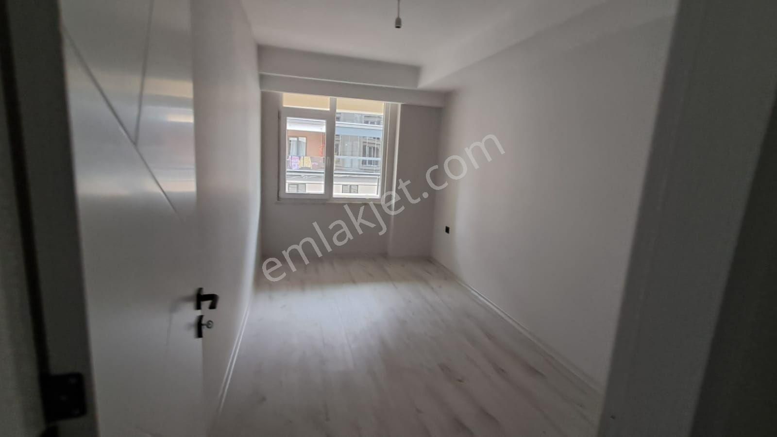 Ekşioğlu 'ndan Tekirdağ Süleymanpaşa Zafer Mahallesi Satılık 2+1 Daire - Görsel 4