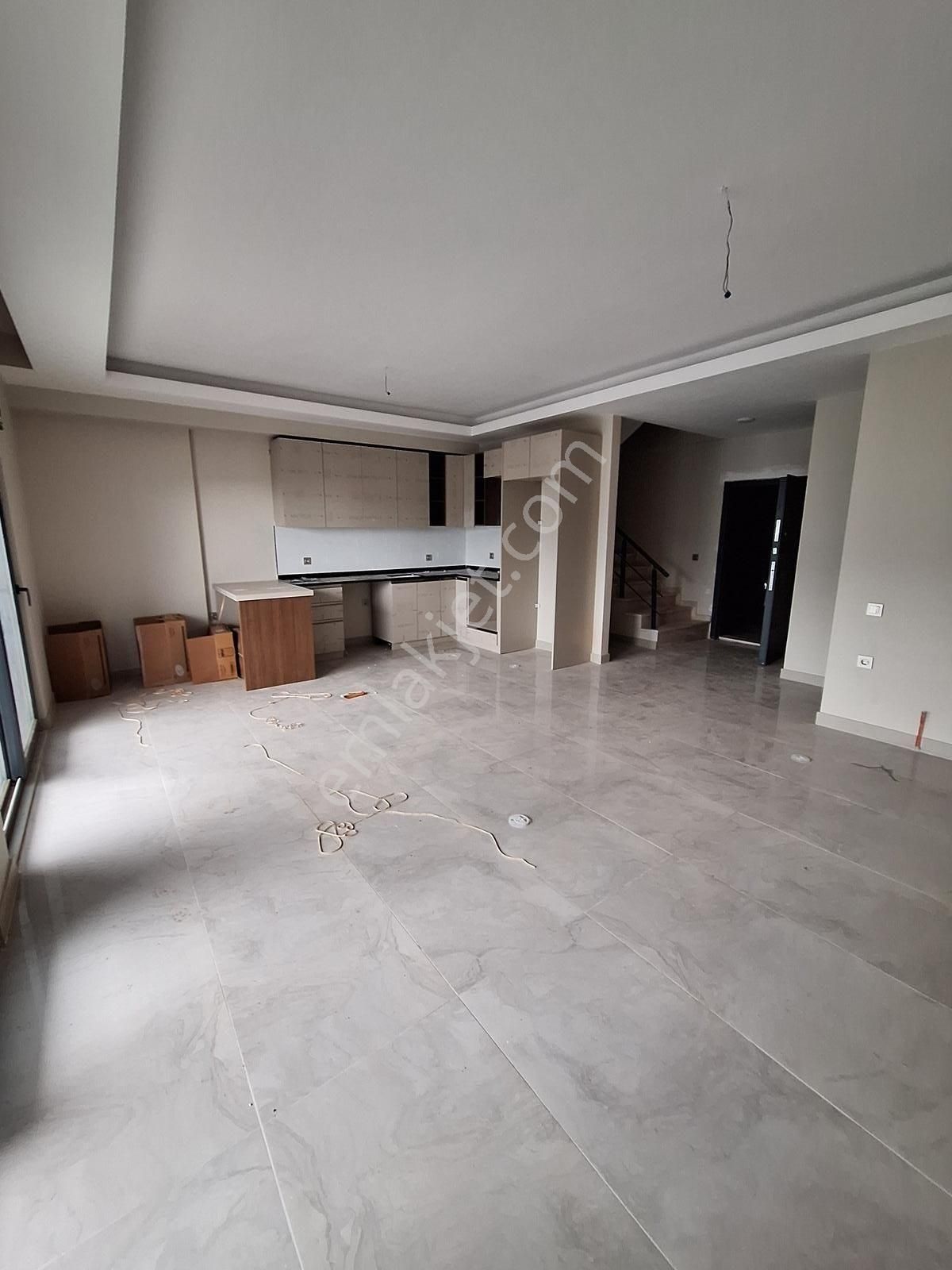 Satılık 2+1 Geniş Dubleks Daire - Kaliteli - Alanya Çıplaklı Mh - Görsel 14