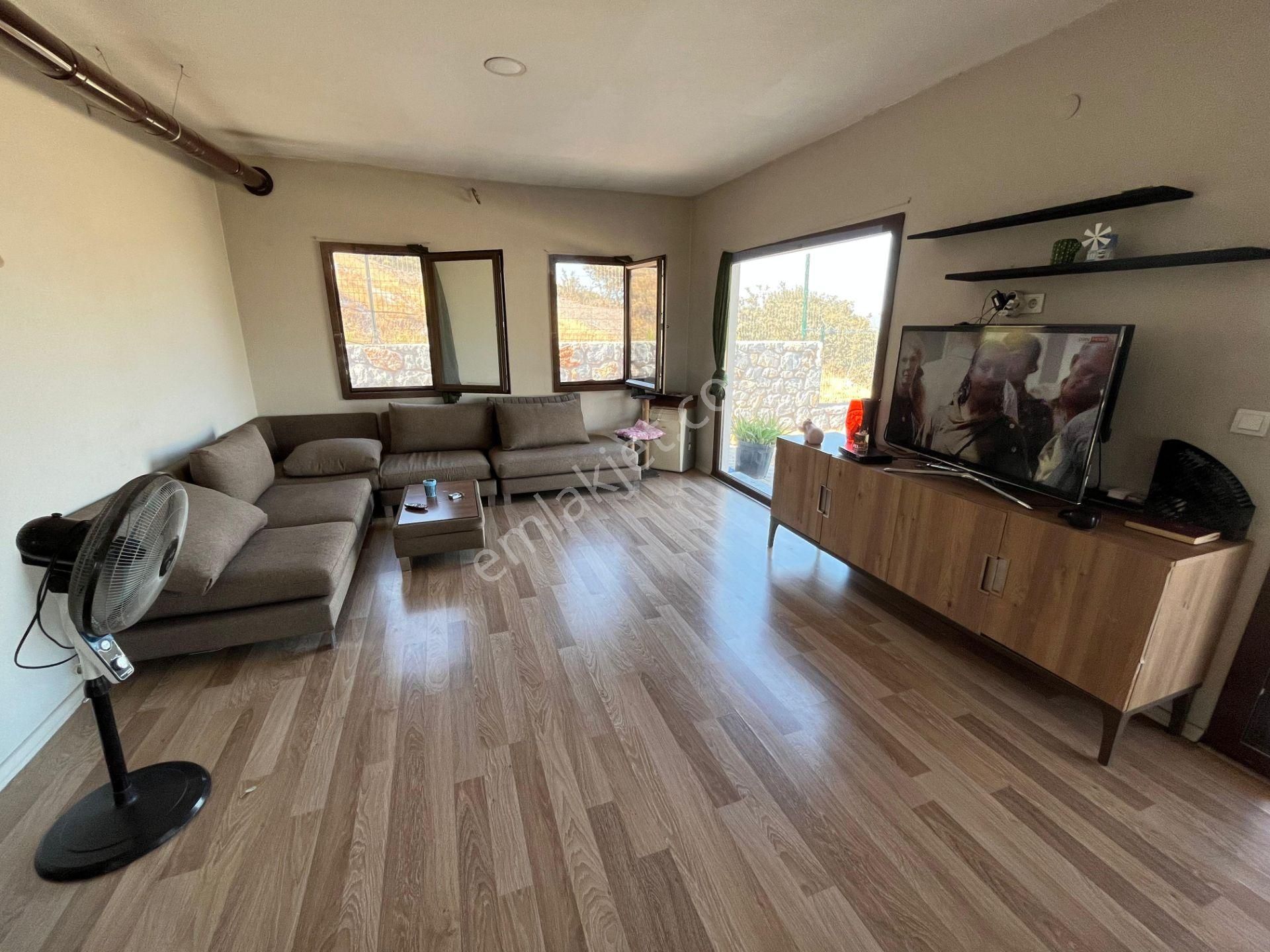 Meşelik'de Müstakil Geniş Bahçeli Ev - Görsel 4