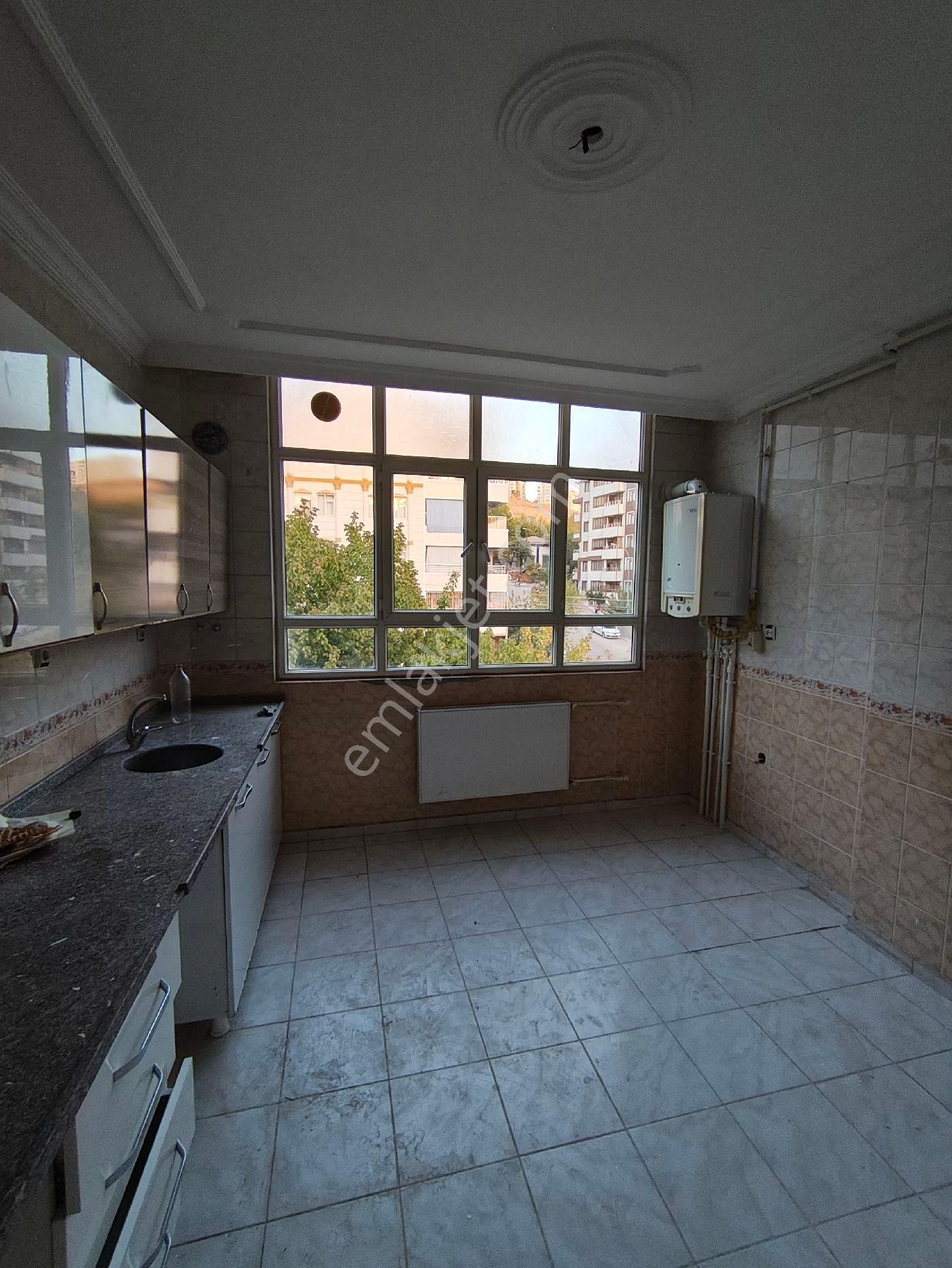 Karaköprü 35 De 4 Odalı Kiralık Daire - Görsel 9