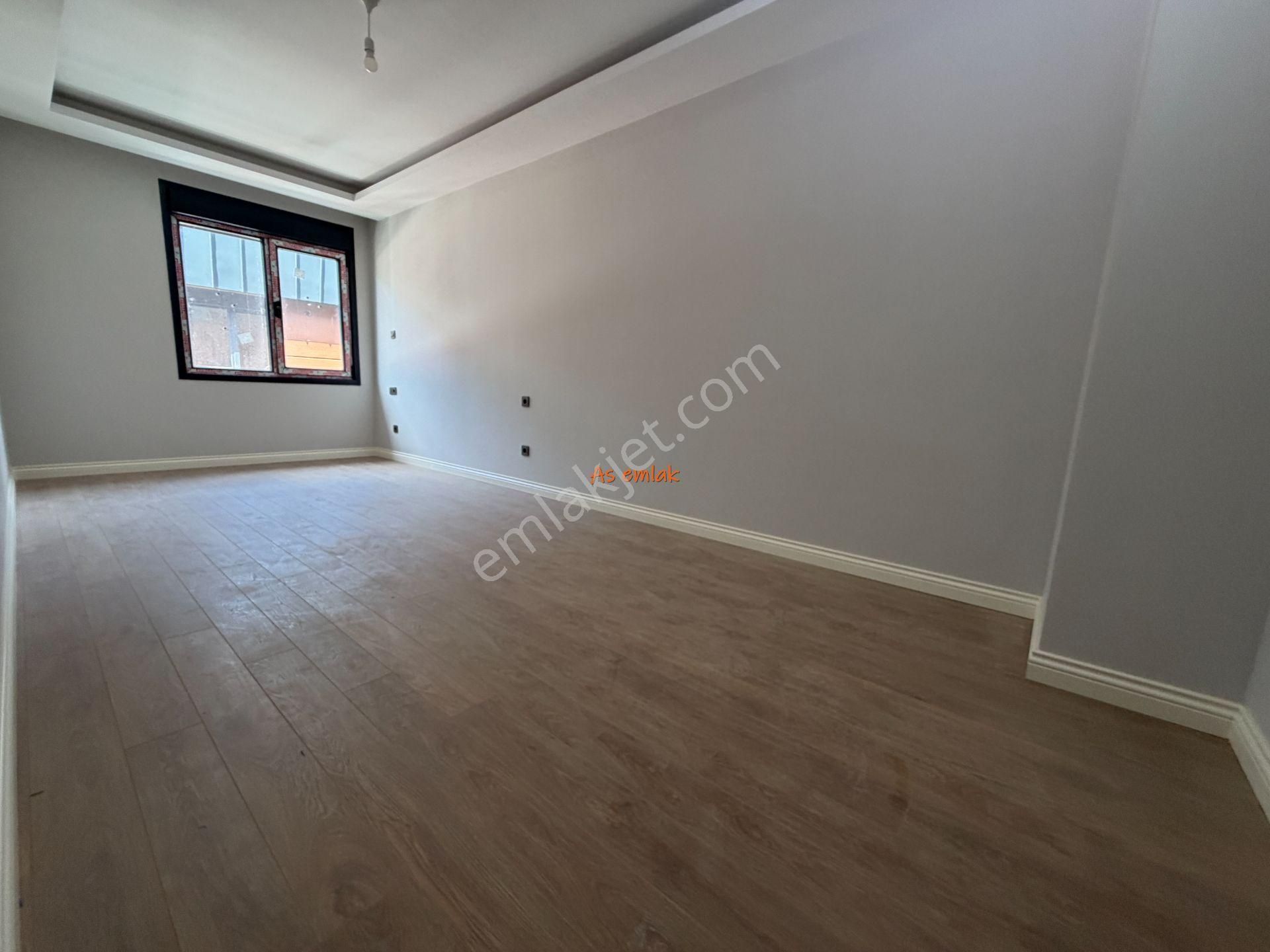 As Emlaktan 5+2 Altunizade Evlerinde Otoparklı Lüx 230m2 Lüx Dublex - Görsel 12